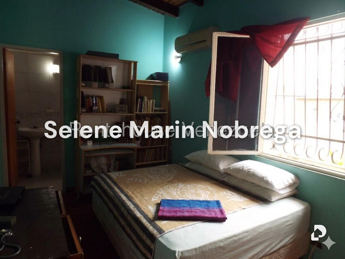 Casa en Lomas De La Trinidad, Caracas – 27