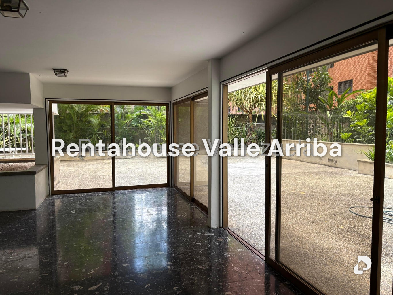 Apartamento en El Rosal, Caracas – 8