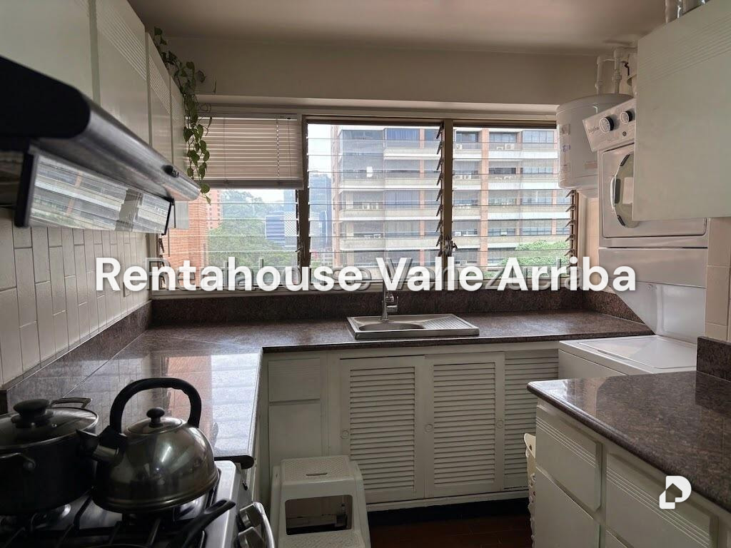 Apartamento en El Rosal, Caracas – 21