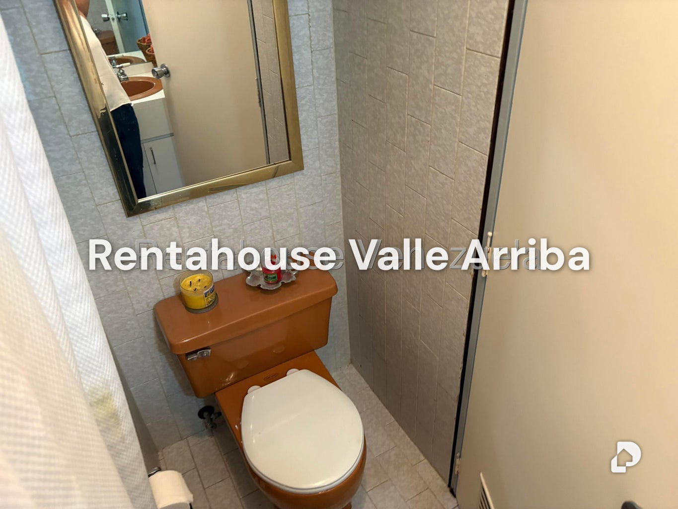 Apartamento en El Rosal, Caracas – 18