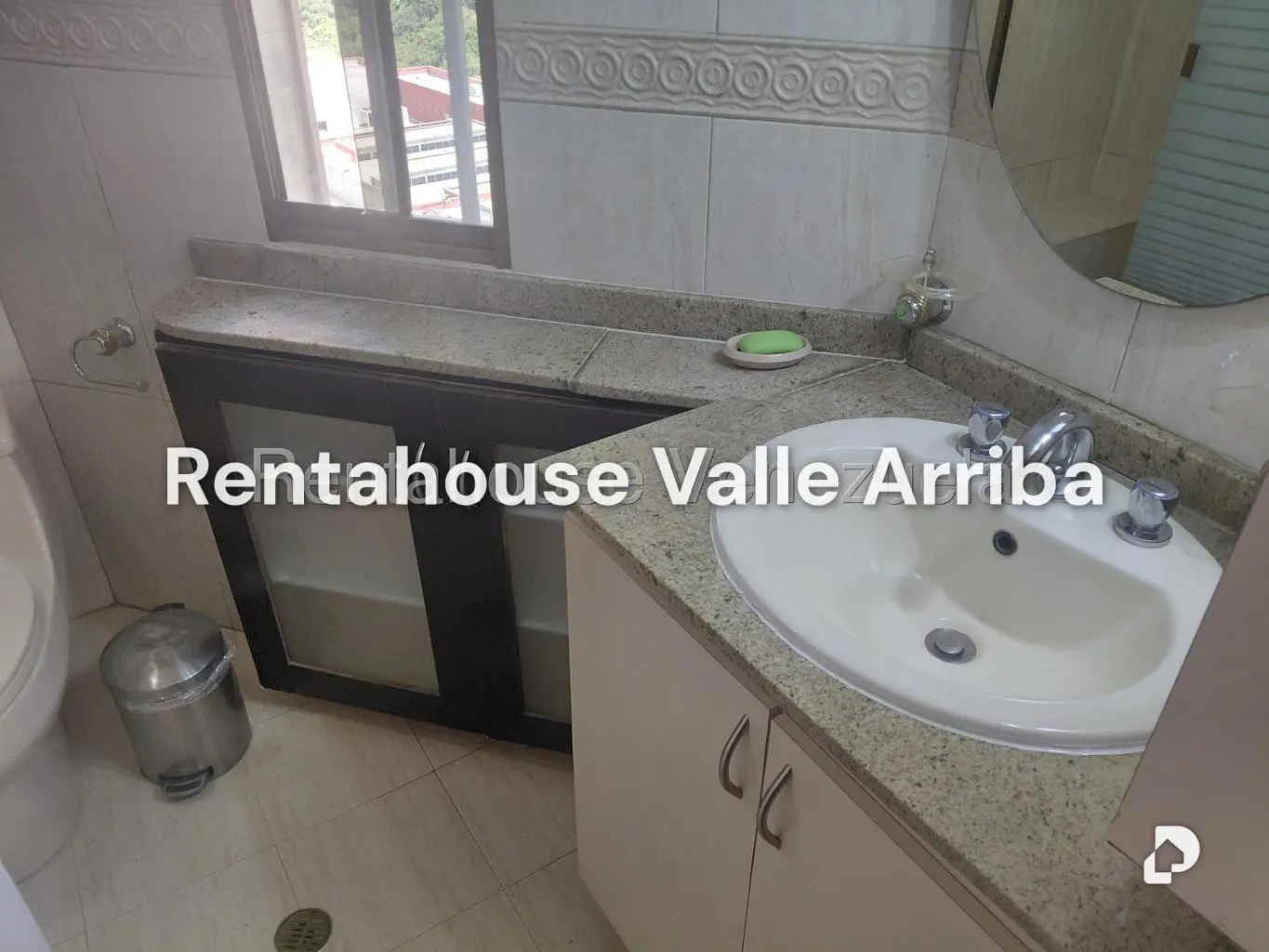 Apartamento en Alto Prado, Caracas – 24