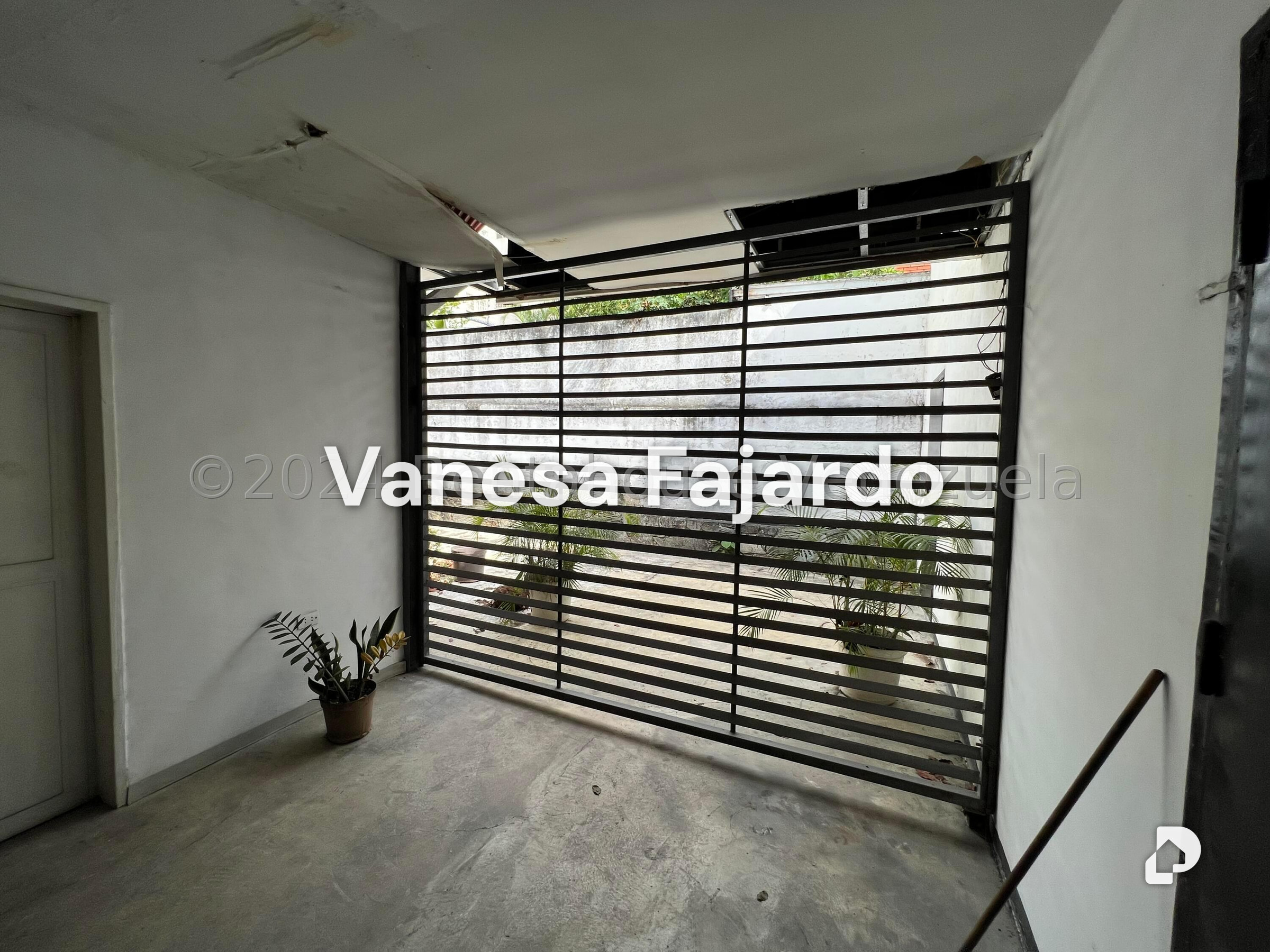 Terreno en Las Mercedes, Caracas – 21