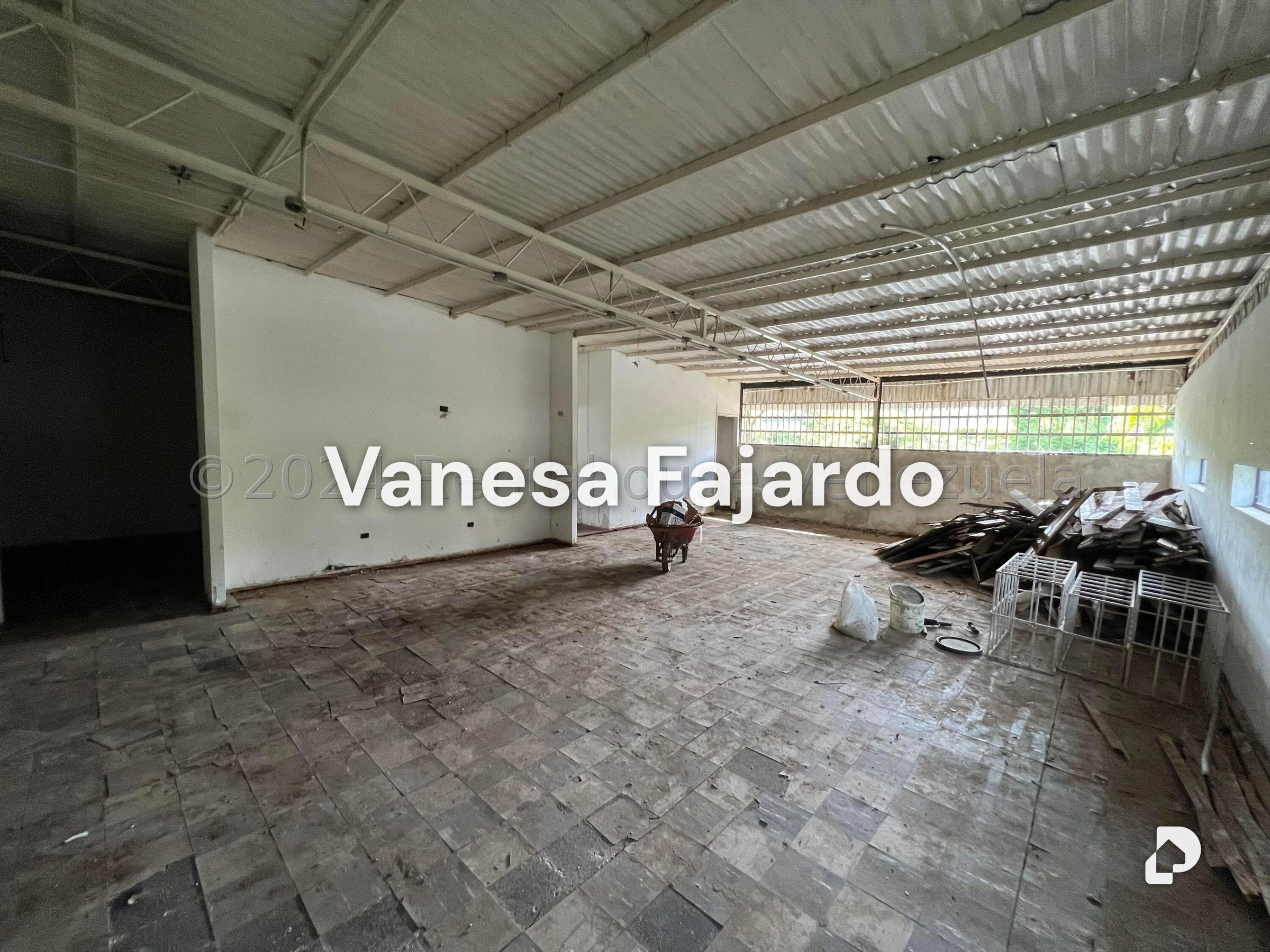 Terreno en Las Mercedes, Caracas – 15