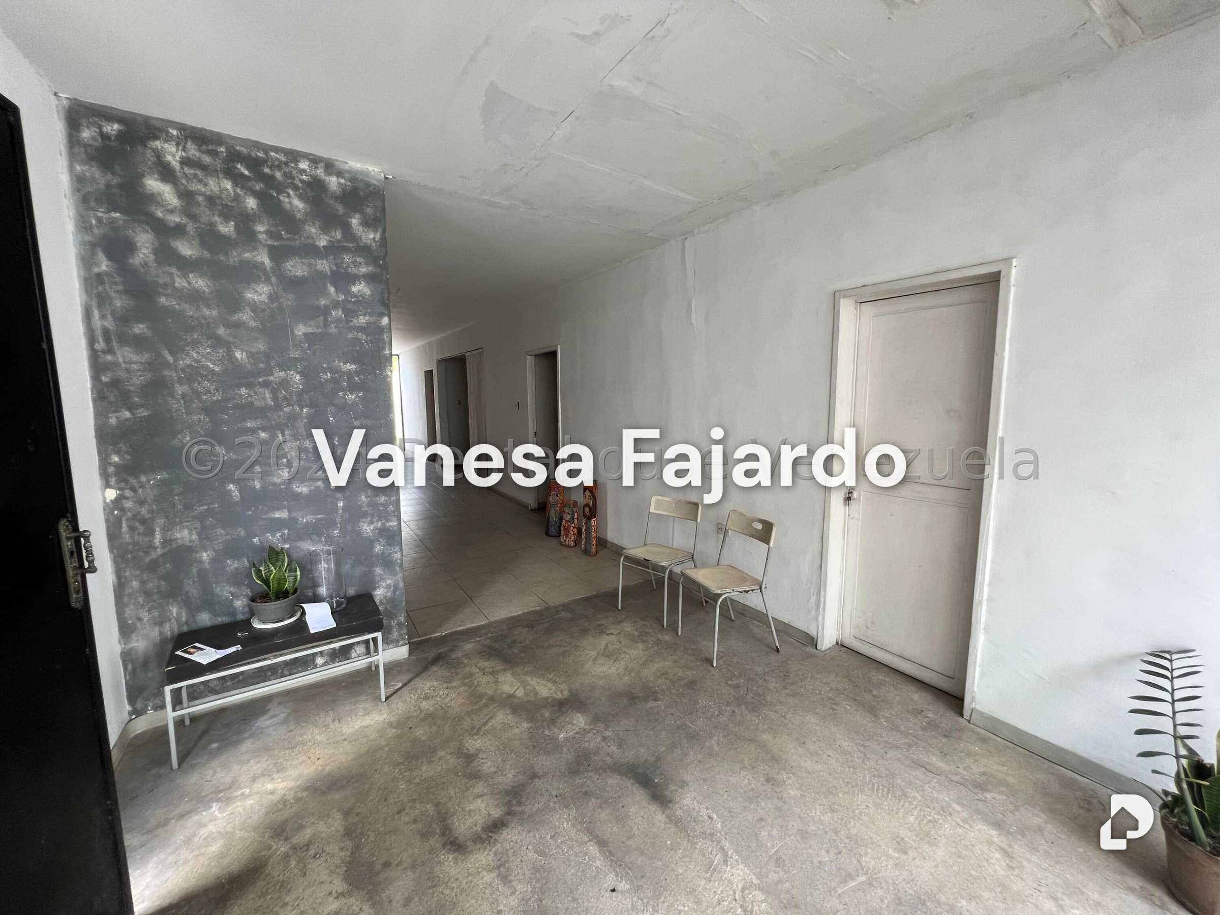 Terreno en Las Mercedes, Caracas – 20