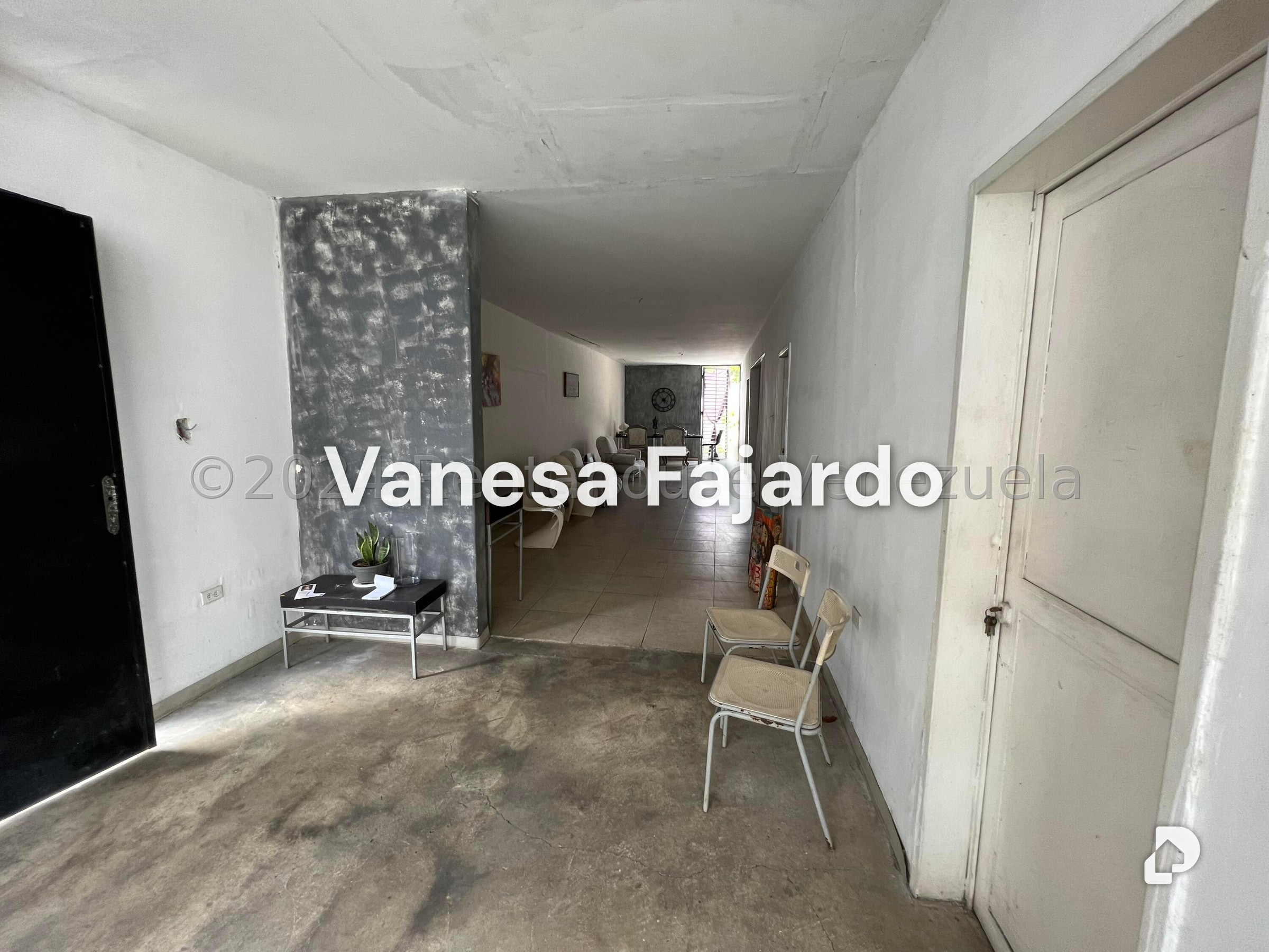 Terreno en Las Mercedes, Caracas – 19