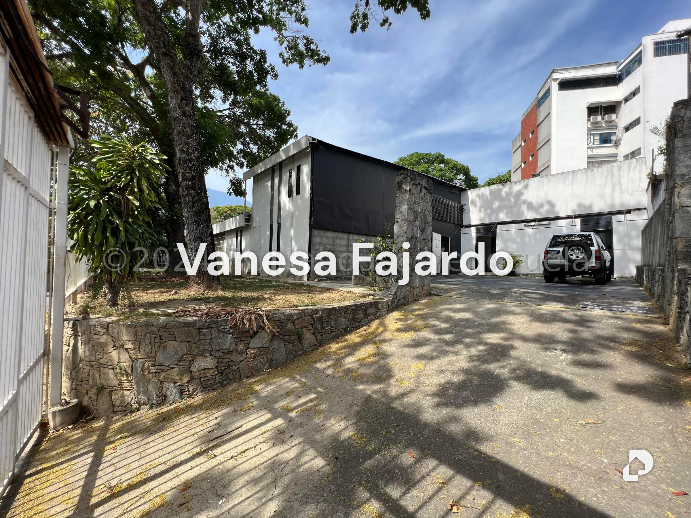 Terreno en Las Mercedes, Caracas – 7