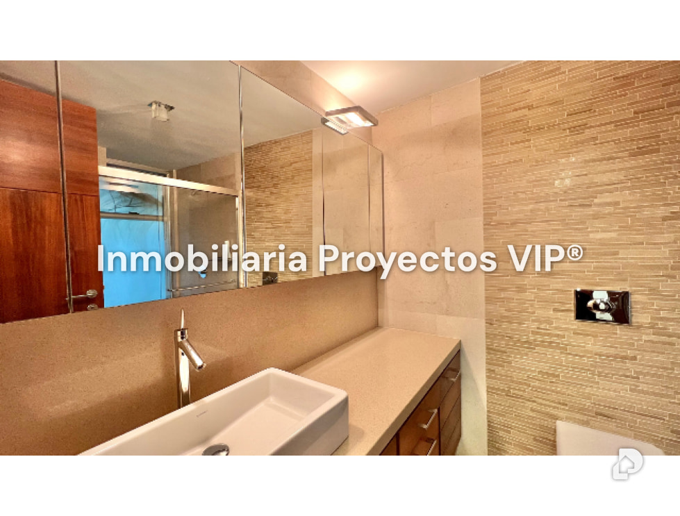 House in La Lagunita, Caracas – 12
