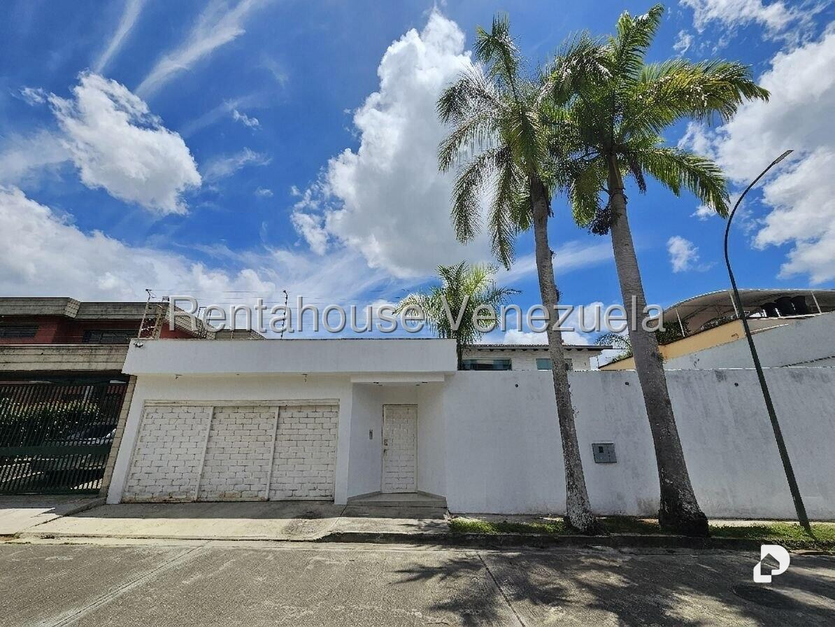 Casa en Lomas de La Lagunita, Caracas – 9