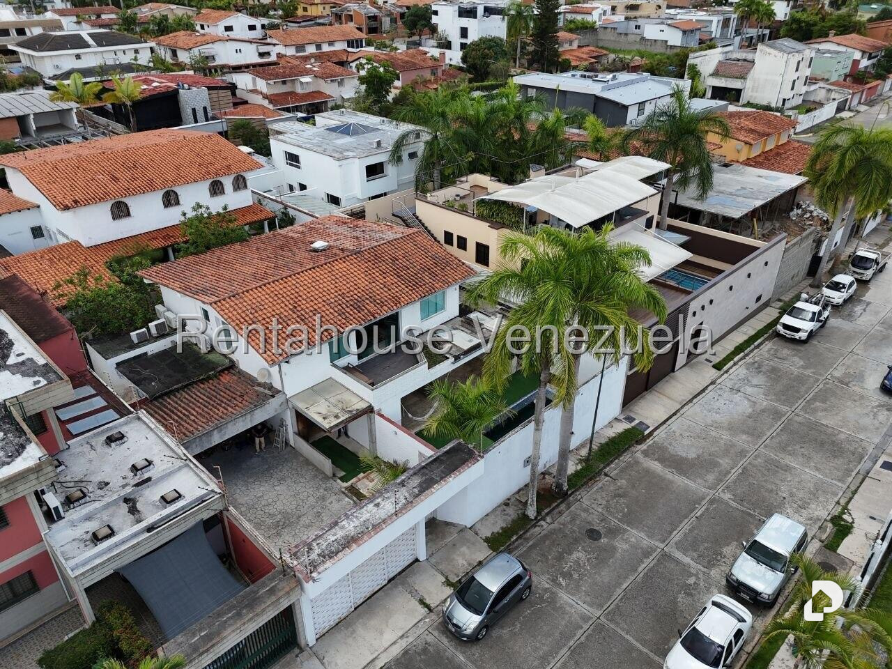 Casa en Lomas de La Lagunita, Caracas – 3