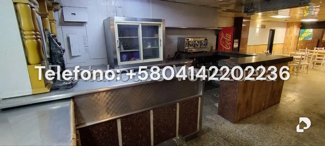 Local comercial en La Urbina, Caracas – 8