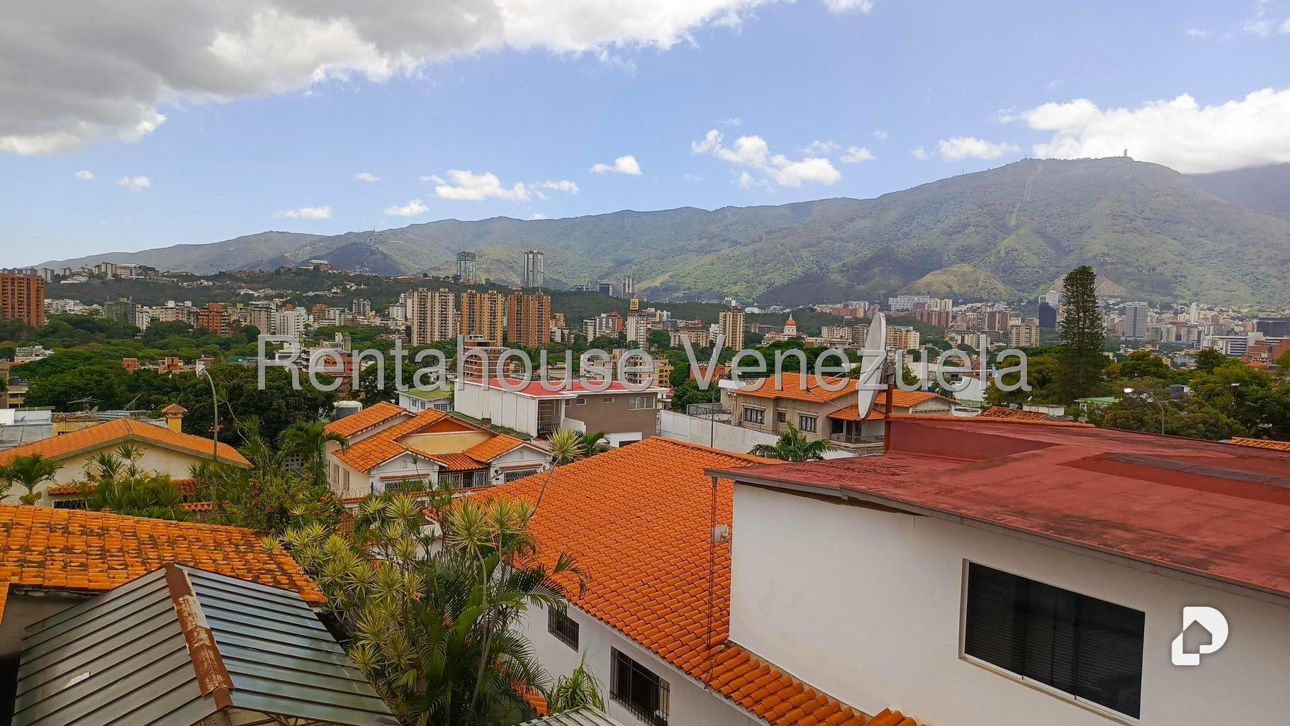 Casa en Santa Mónica, Caracas – 20