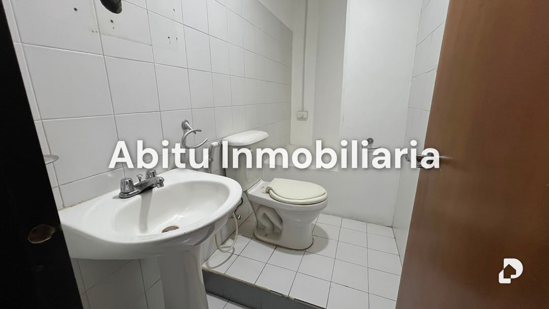 Oficina en Prados del Este, Caracas – 15