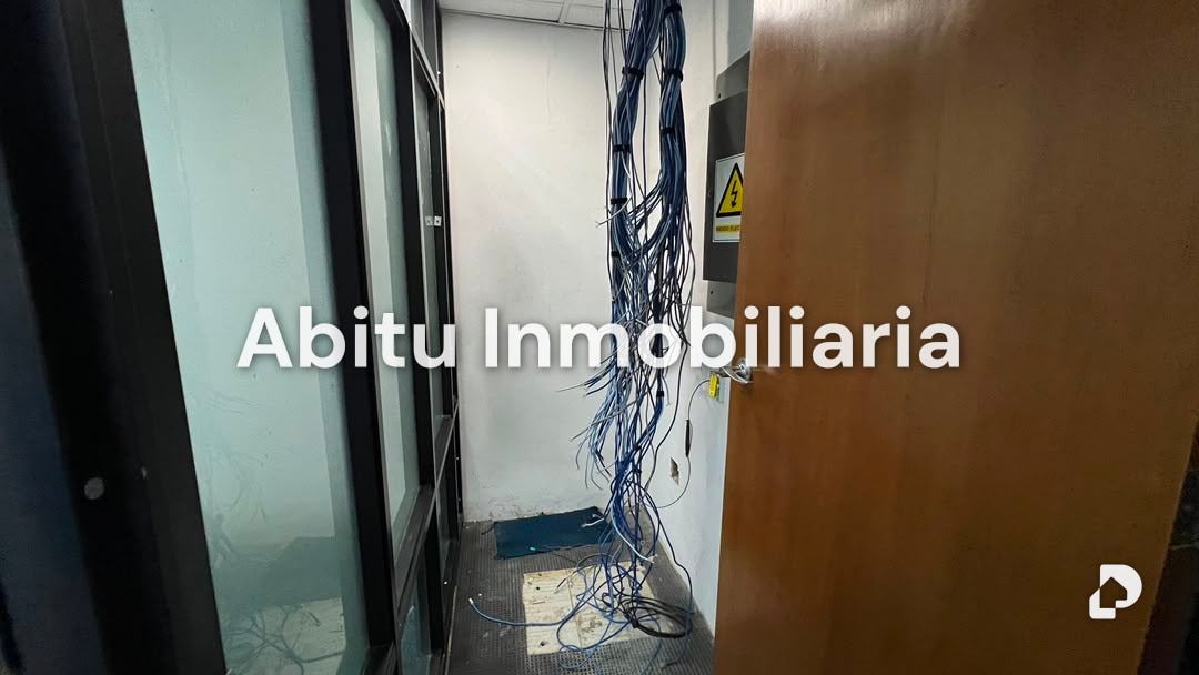Oficina en Prados del Este, Caracas – 12