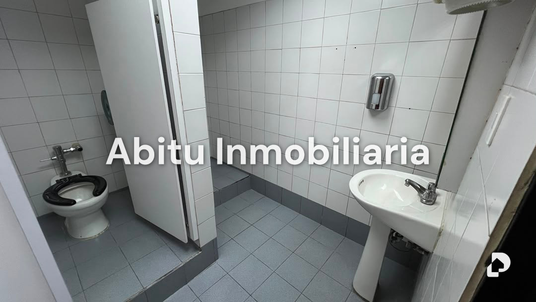 Oficina en Prados del Este, Caracas – 25