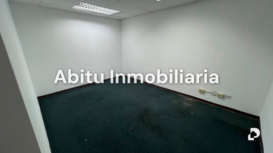 Oficina en Prados del Este, Caracas – 26