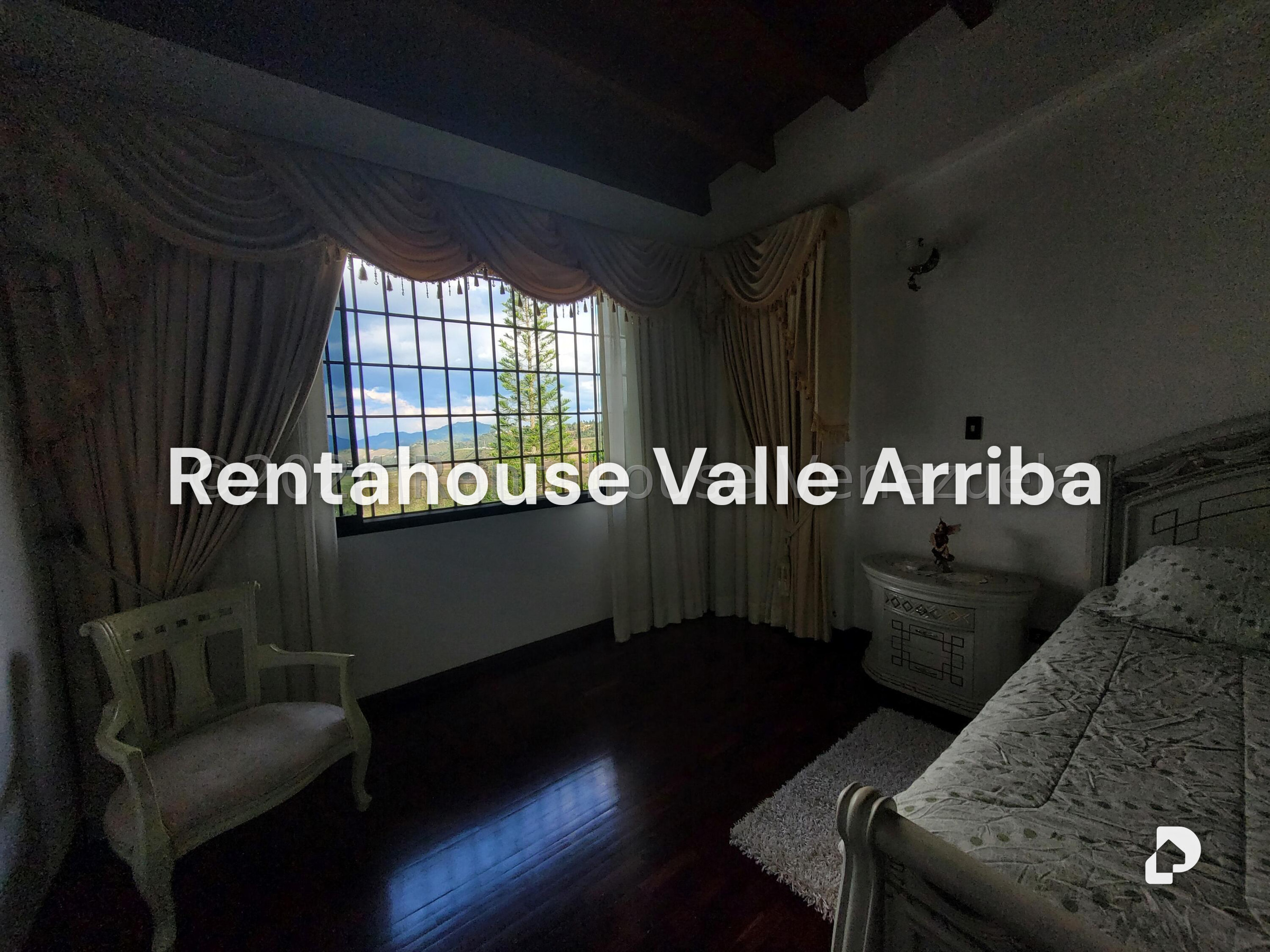 House in La Lagunita Country Club, Caracas – 20