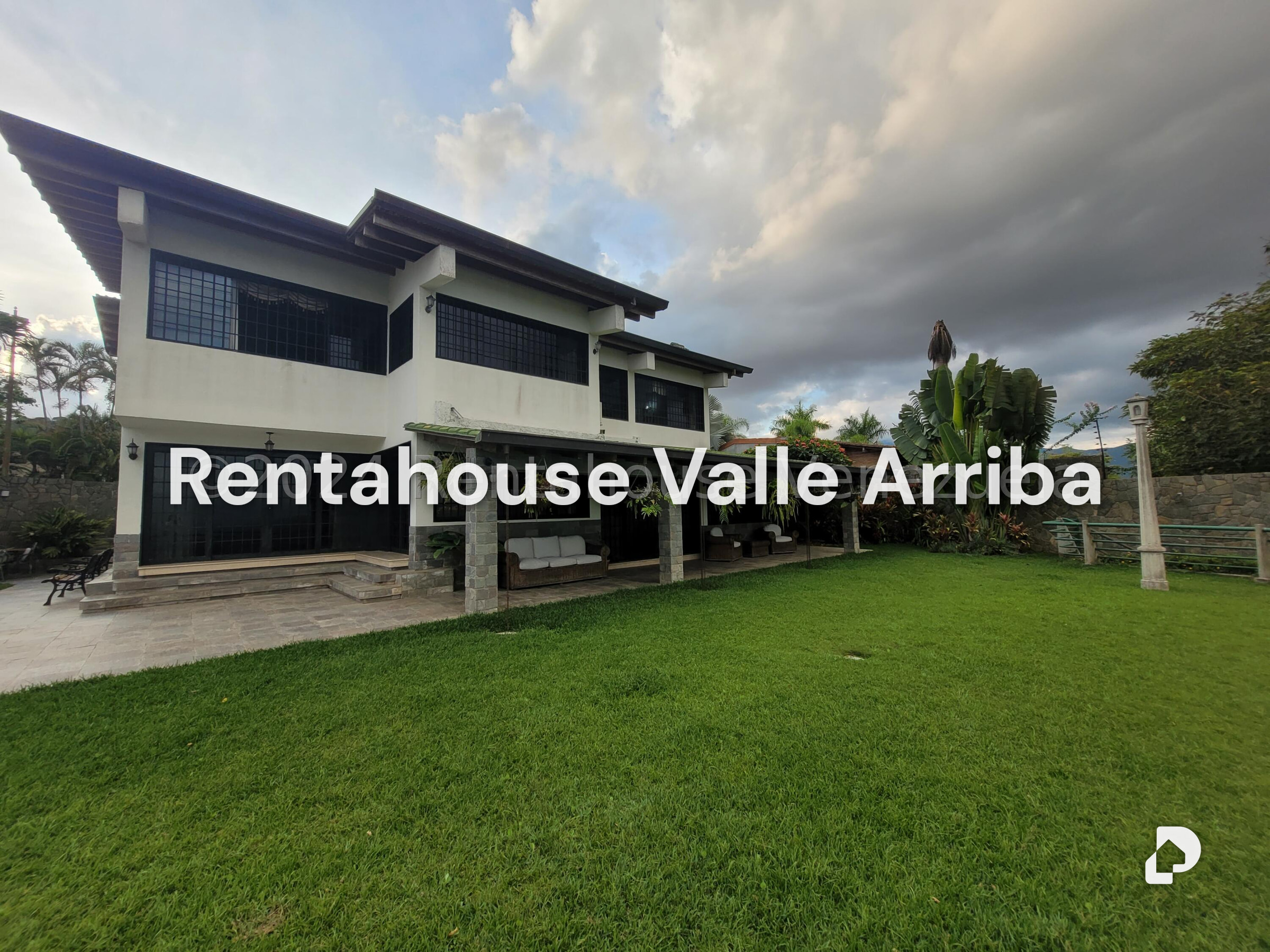 House in La Lagunita Country Club, Caracas – 2