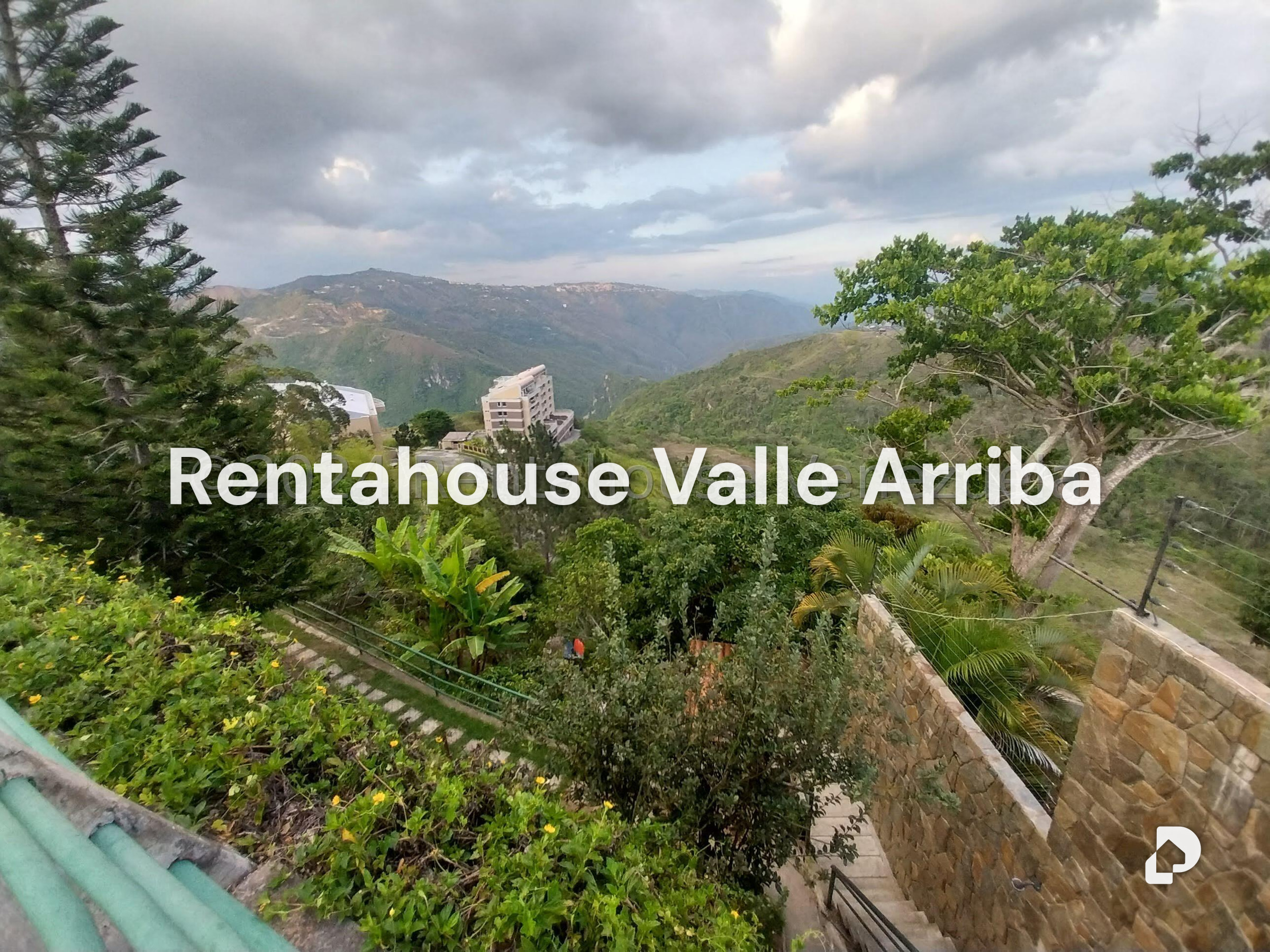 House in La Lagunita Country Club, Caracas – 15