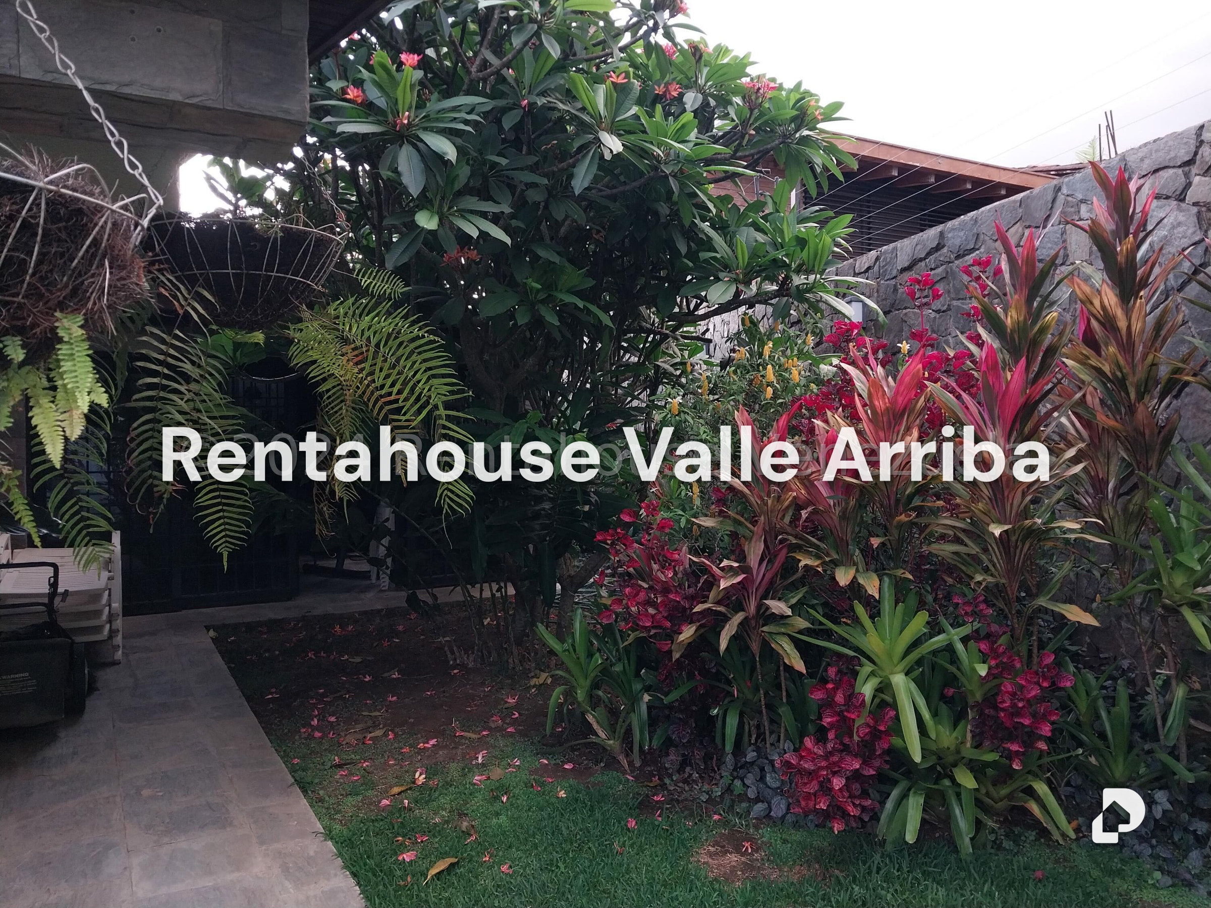 House in La Lagunita Country Club, Caracas – 16