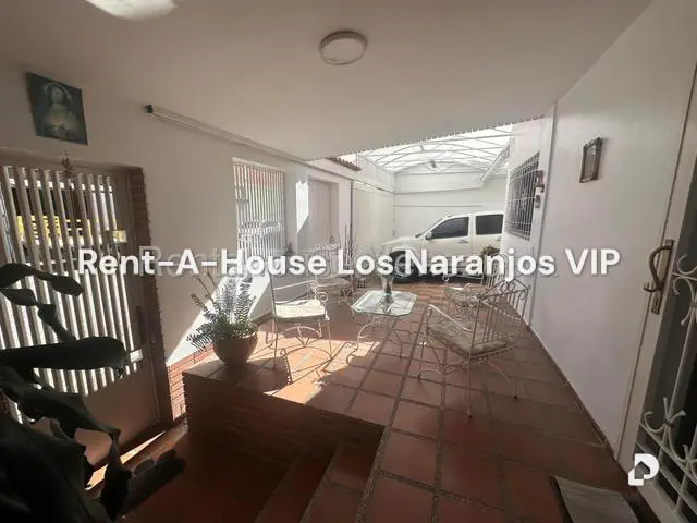 Casa en La Trinidad, Caracas – 2