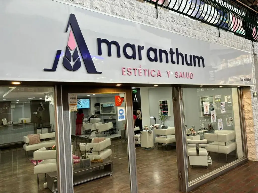 Local comercial en La Rosaleda, Altos Mirandinos - 1