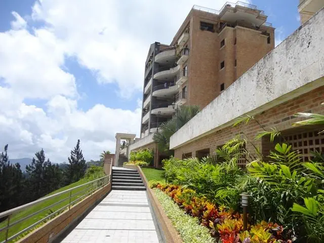 Apartment in Los Naranjos (del Cafetal), Caracas - 1