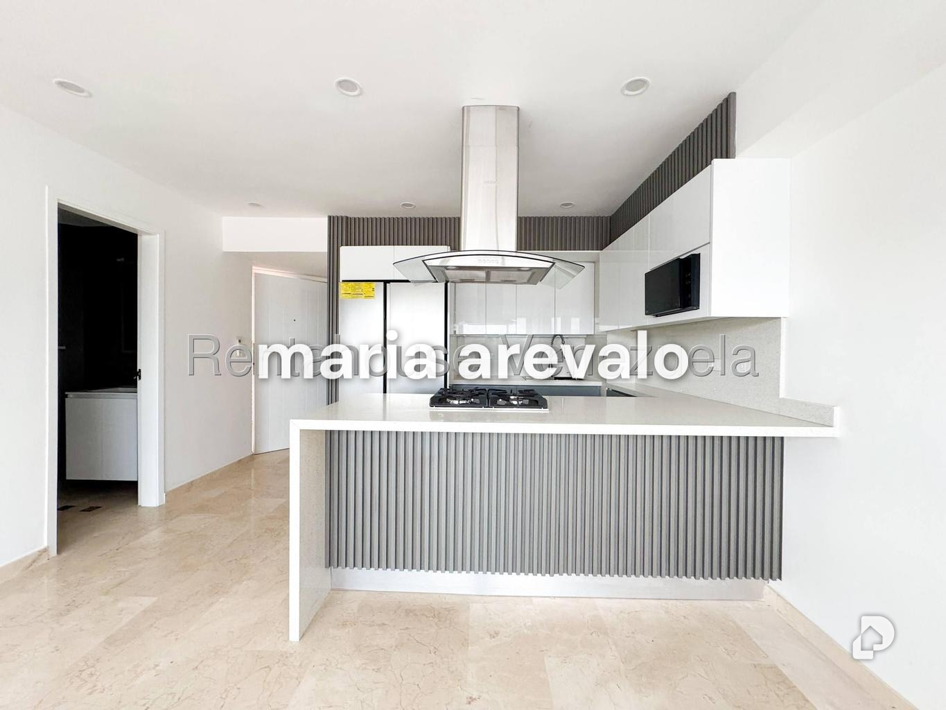 Apartamento en El Rosal, Caracas – 12