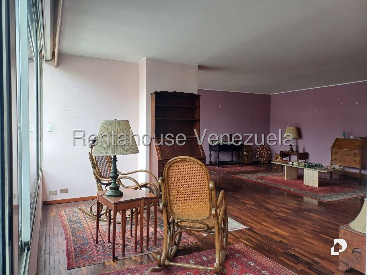 Apartamento en Las Mercedes, Caracas – 23