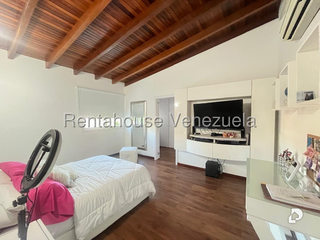 Casa en Colinas del Tamanaco, Caracas – 29