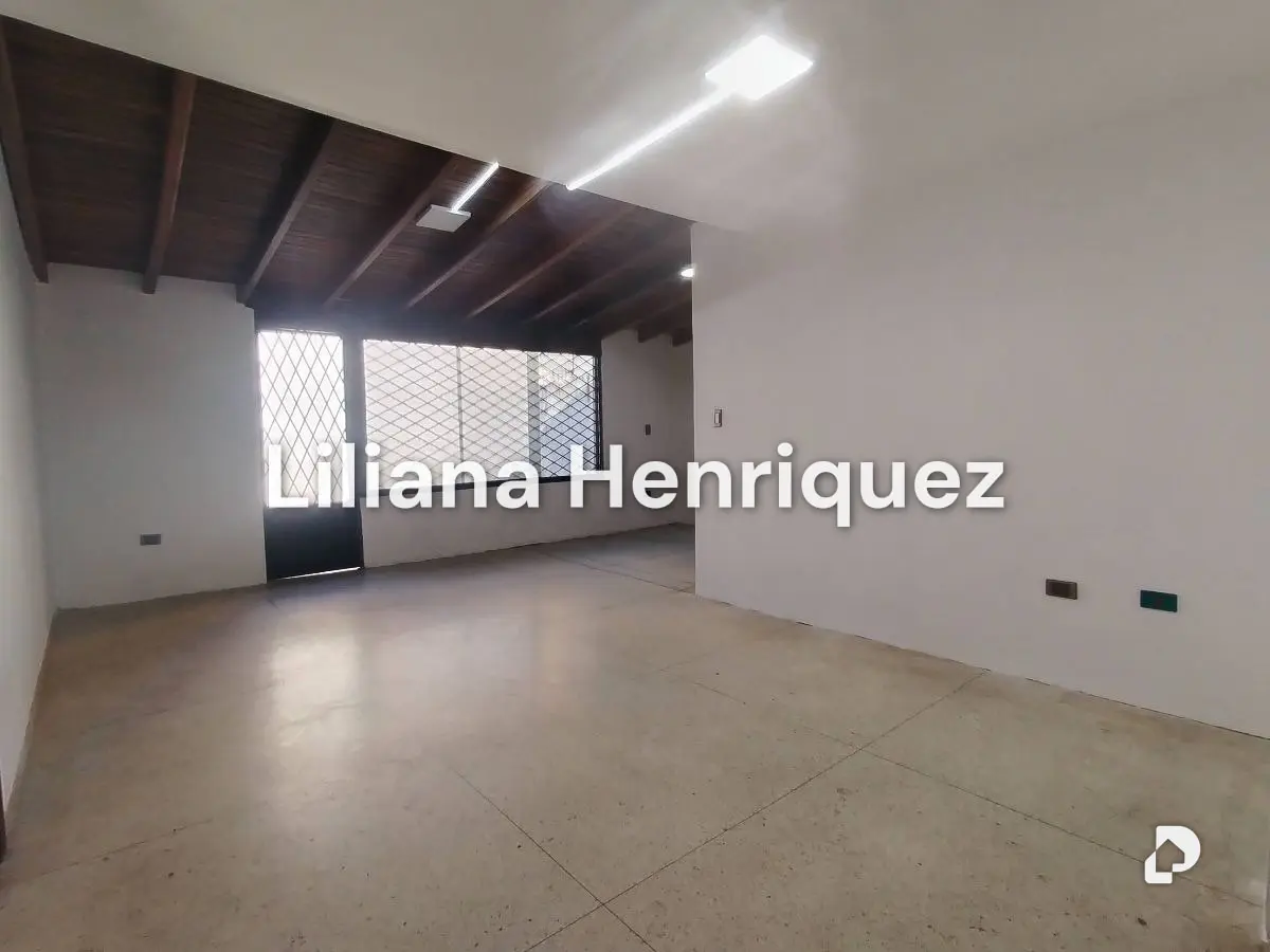 Casa en Parroquia Urbana San José, Valencia – 3