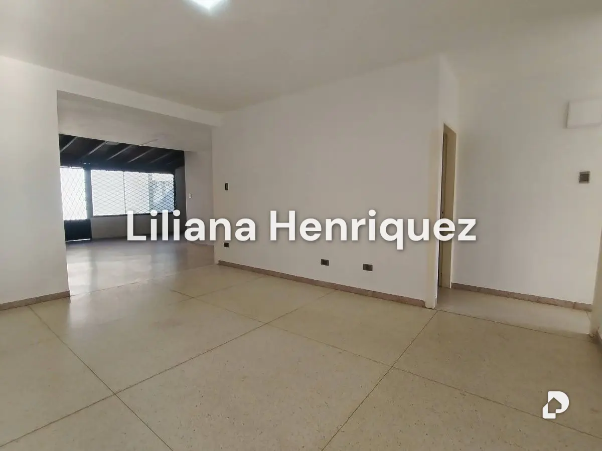 Casa en Parroquia Urbana San José, Valencia – 2