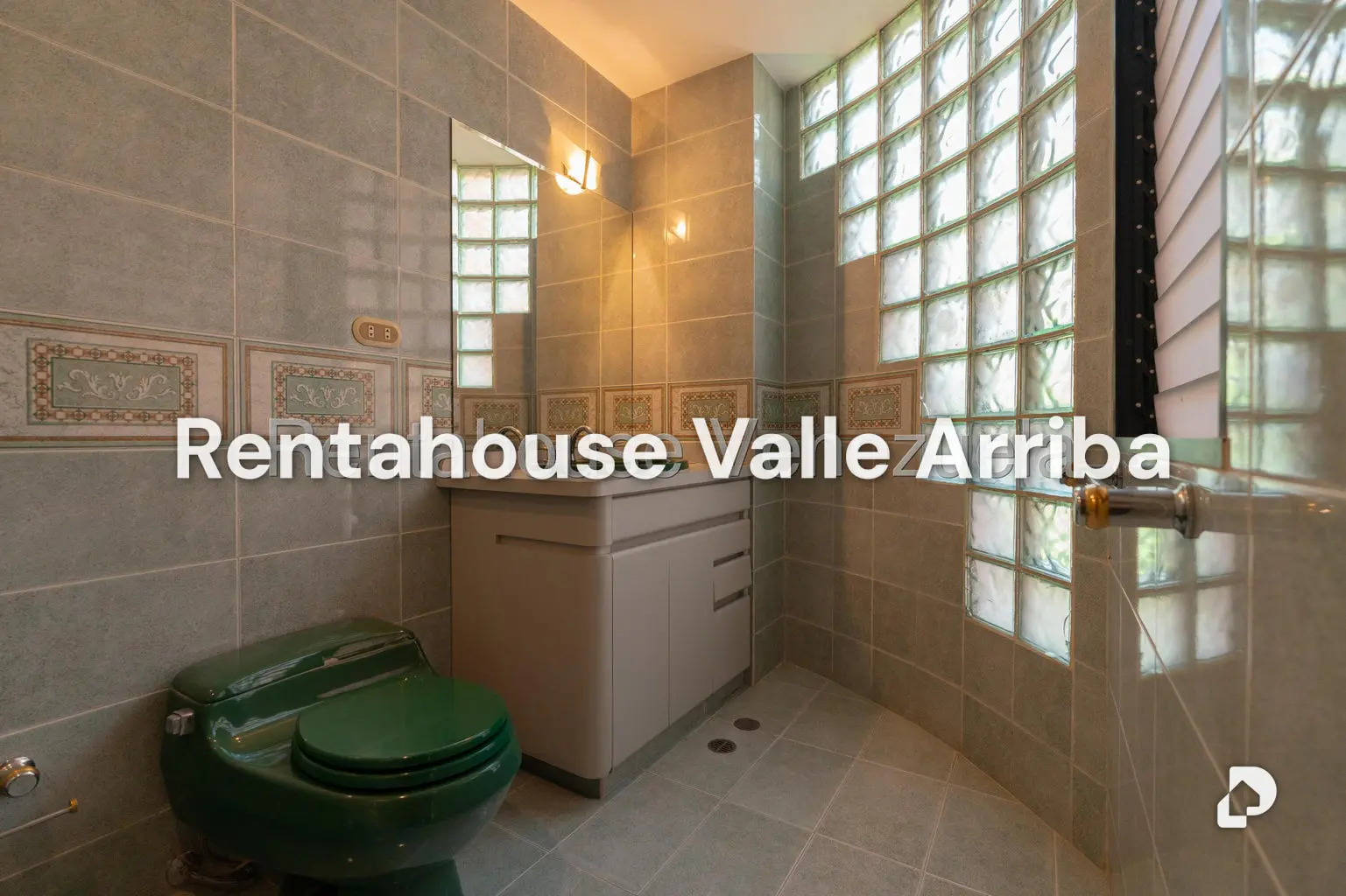 Apartamento en Lomas de Las Mercedes, Caracas – 15