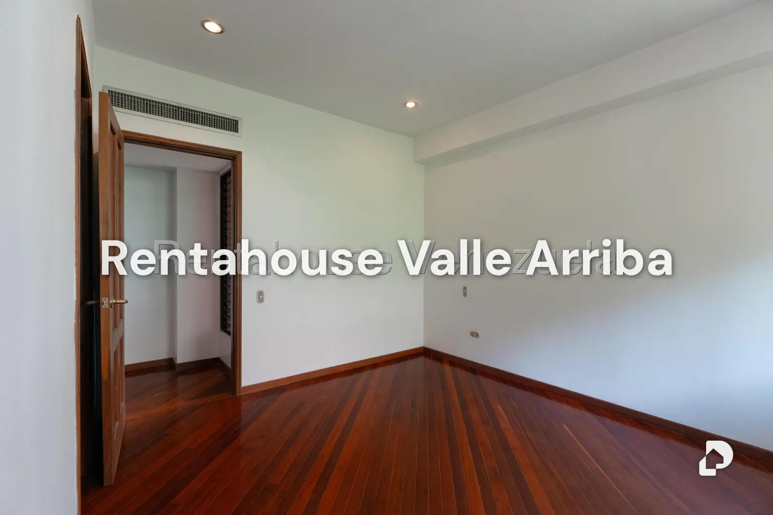 Apartamento en Lomas de Las Mercedes, Caracas – 18