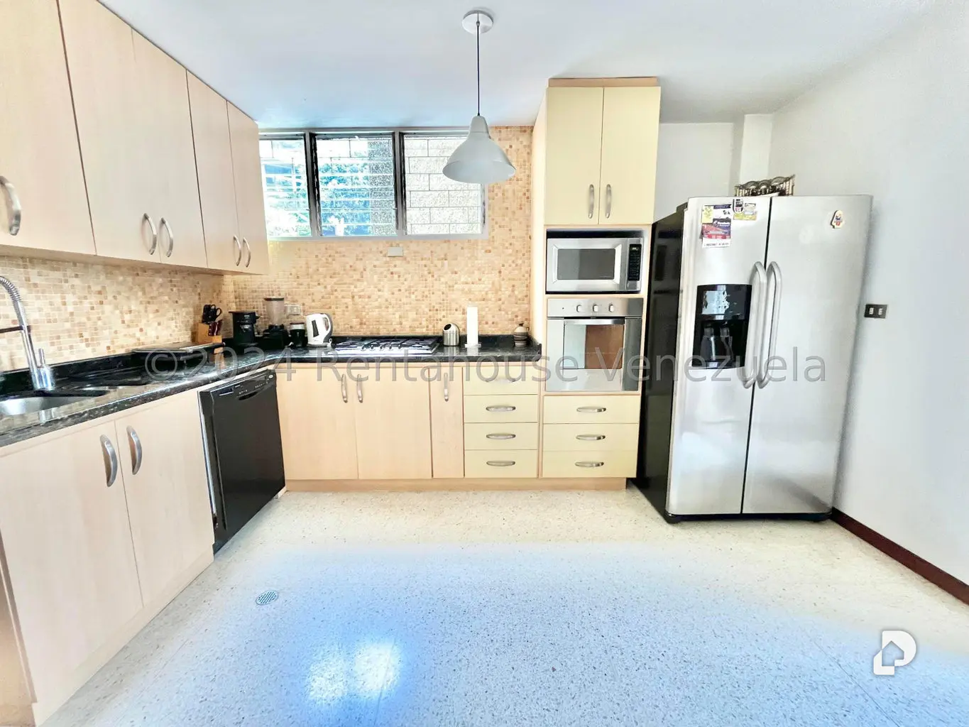 Apartamento en Las Mercedes, Caracas – 23