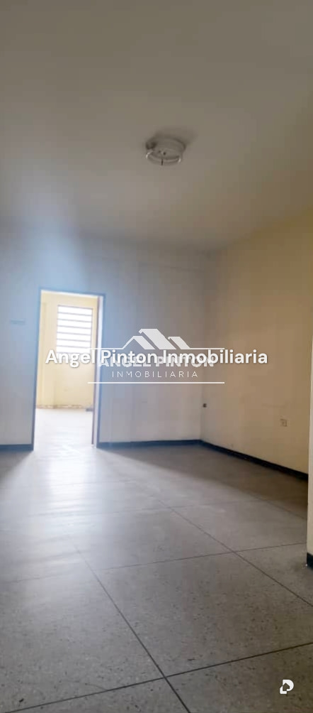 Edificio en Avenida Alianza, Acarigua – 5