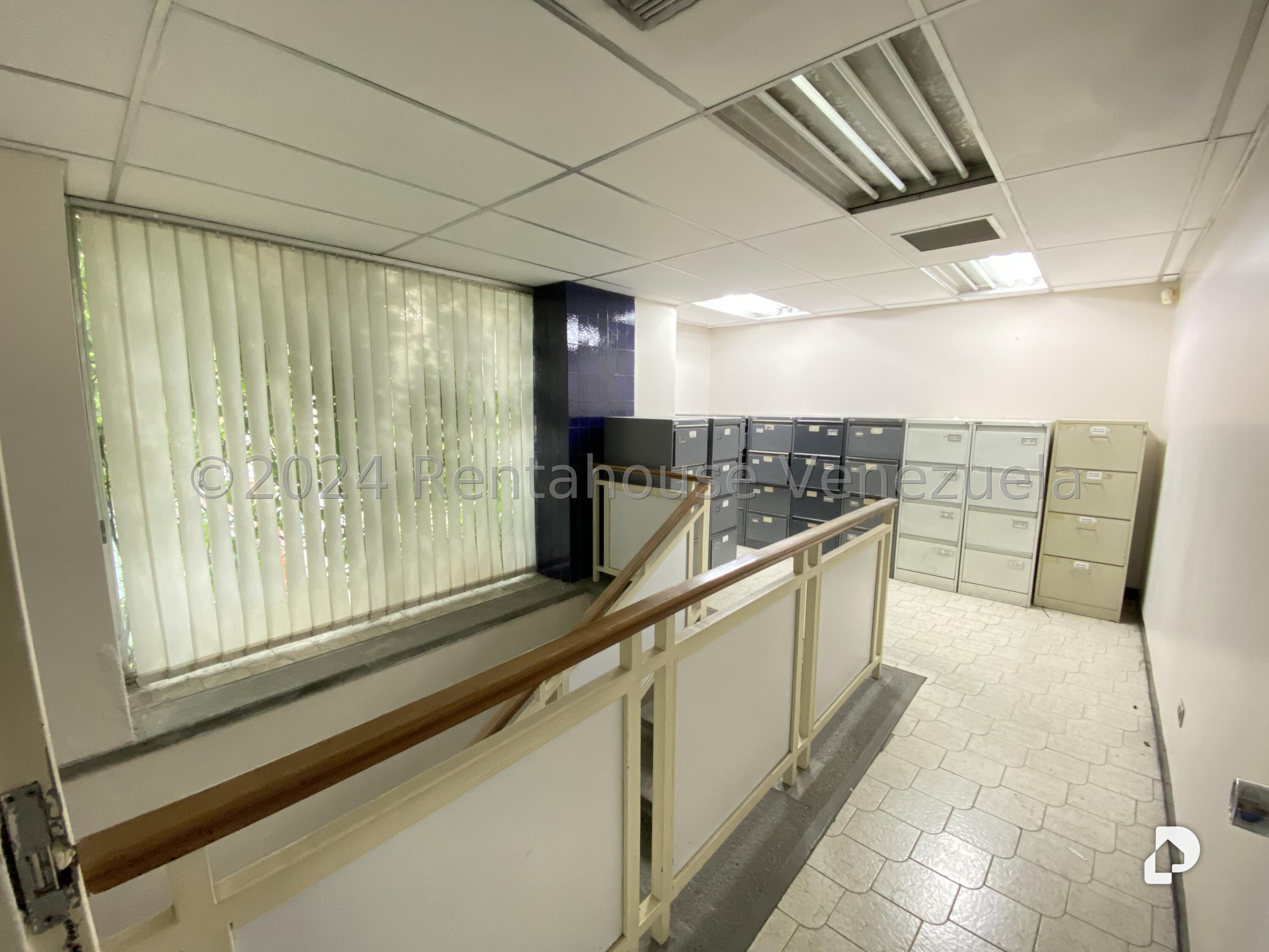Local comercial en San Bernardino, Caracas – 17