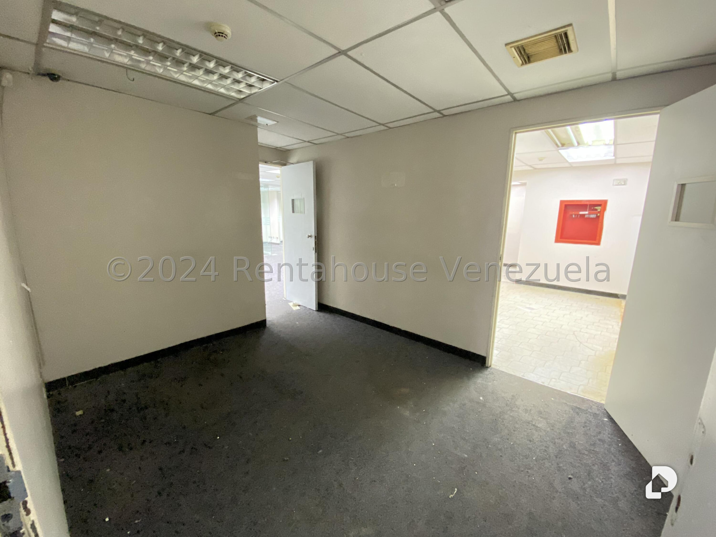 Local comercial en San Bernardino, Caracas – 18