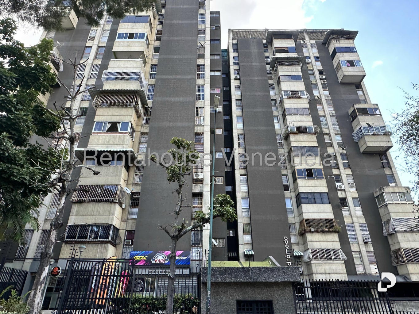 Apartamento en Santa Mónica, Caracas – 23