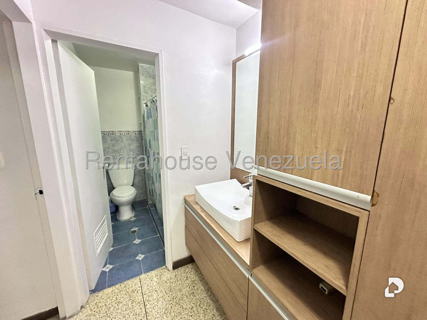 Apartamento en Santa Mónica, Caracas – 18