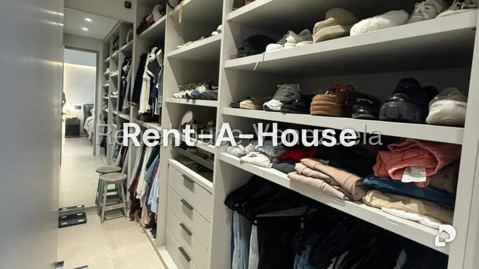 Apartamento en Solar del Hatillo, Caracas – 16