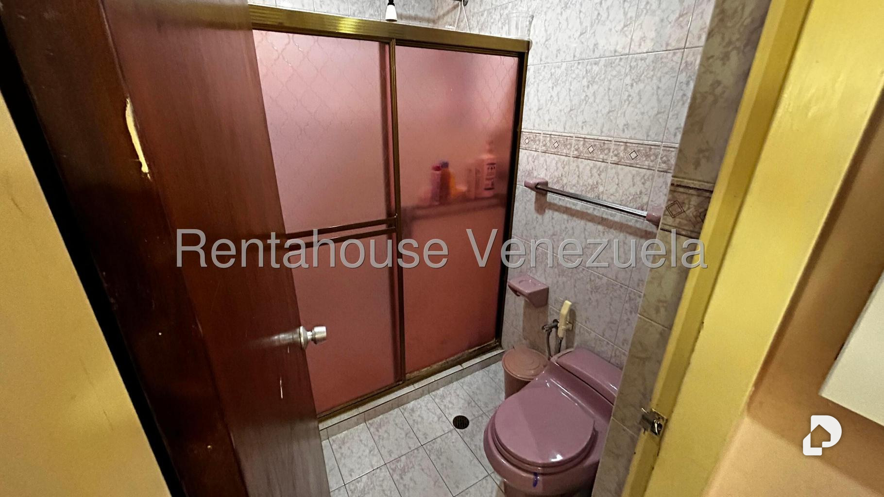 Casa en Piedra Azul, Caracas – 20