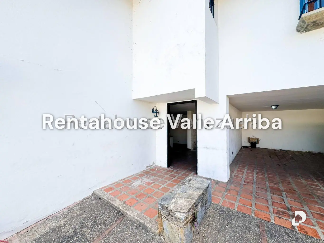 Casa en Valle Arriba, Caracas – 25