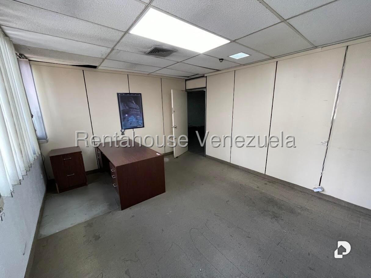 Oficina en Parroquia La Candelaria, Caracas – 7