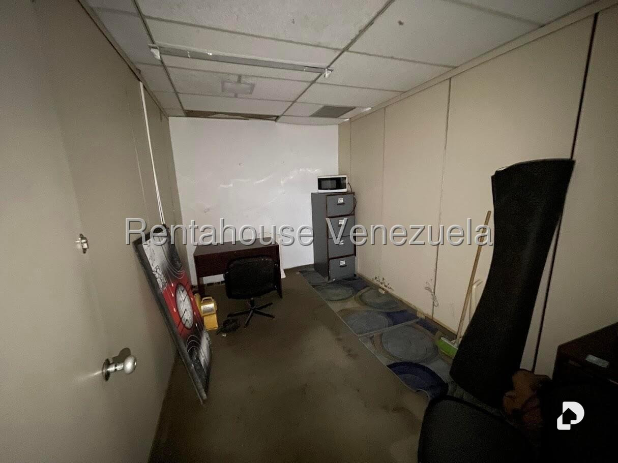 Oficina en Parroquia La Candelaria, Caracas – 5