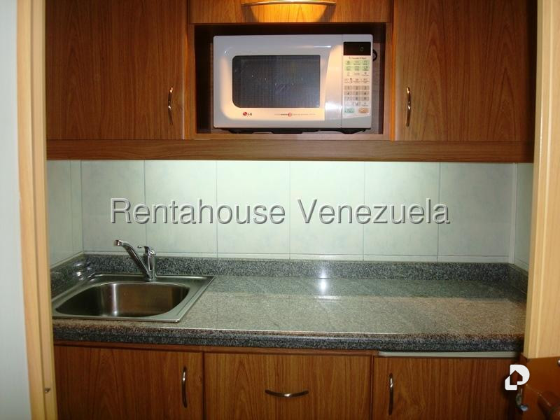 Oficina en Sabana Grande, Caracas – 13