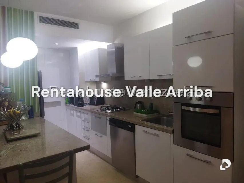 Apartamento en Campo Alegre, Caracas – 10
