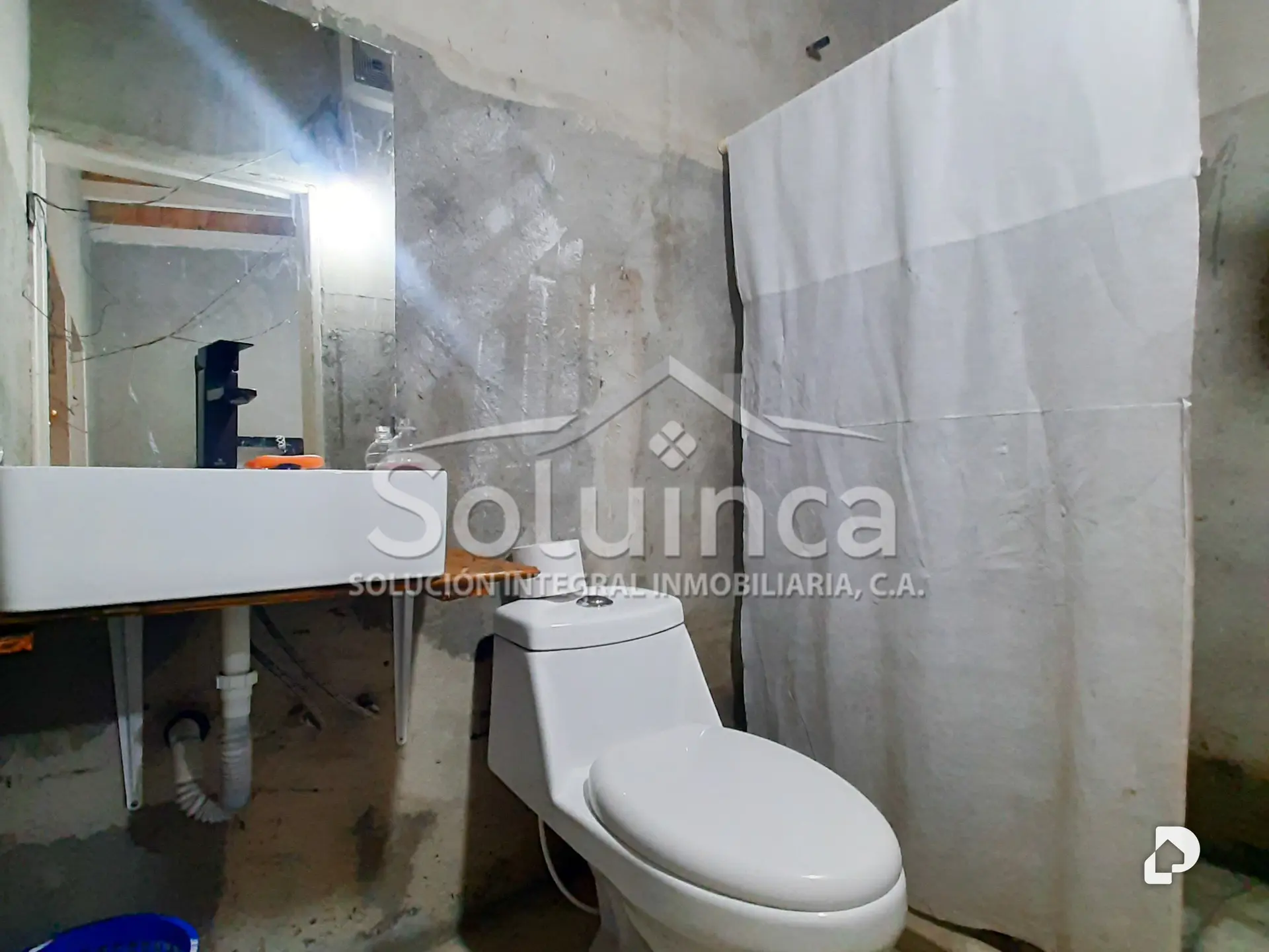 Townhouse en El Vallecito – 28