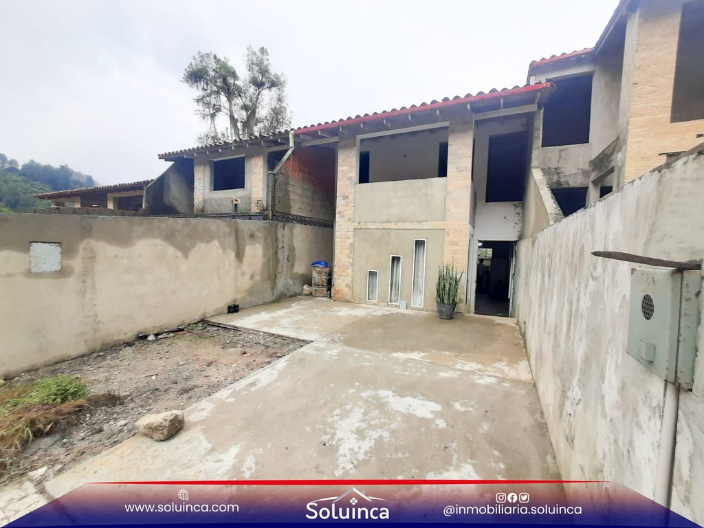 Townhouse en El Vallecito - 1