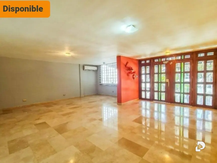 Casa en Cumbres de Curumo, Caracas – 4