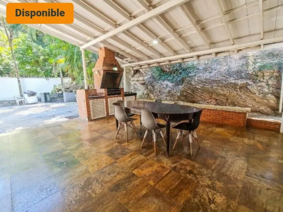 Casa en Cumbres de Curumo, Caracas - 1